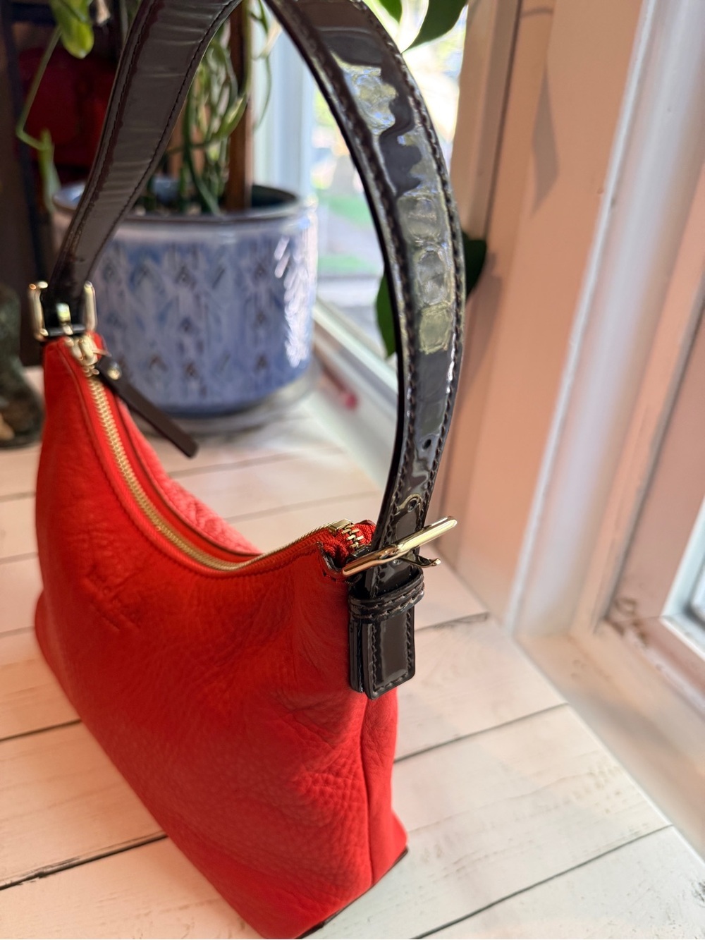 Kate Spade | Red Pebbled Leather Mini Hobo Bag with Black/Brown Patent Trim - Picture 4 of 14